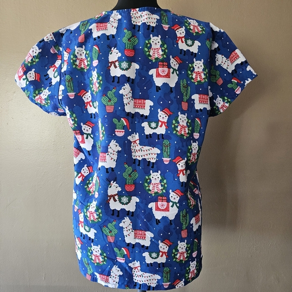 Cassandra O Holiday LlamaTheme Short Slv VNeck Medical Scrub Top Women's Small - Picture 2 of 10